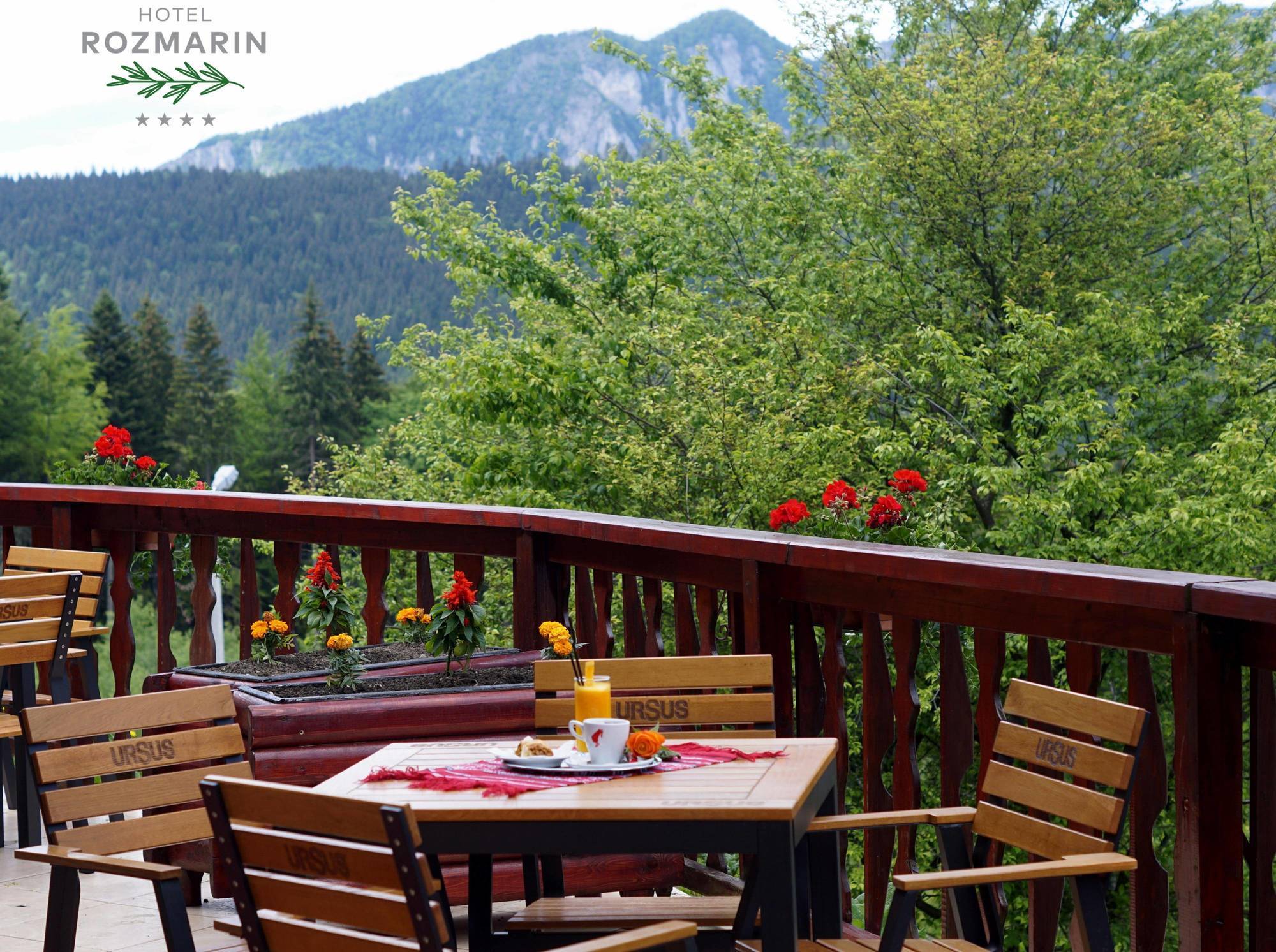 Hotel Rozmarin Предял Екстер'єр фото