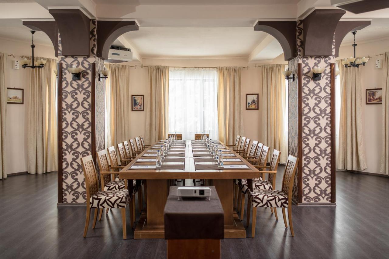 Hotel Rozmarin Предял Екстер'єр фото